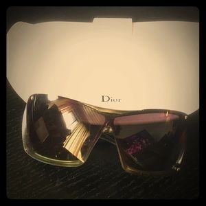 Dior Sunnies
